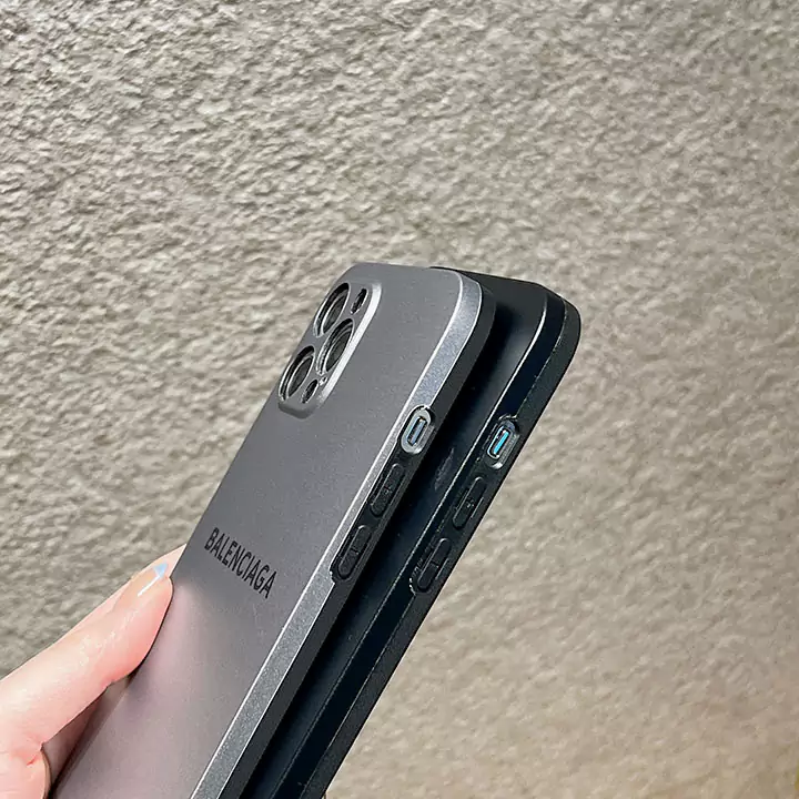バレンシアガ風アウトドア高校生軽量iphone17promaxケースブランドBalenciagaスマホケース