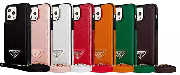 iphone16 ケース プラダ風 手帳型カード収納 流行り 大人