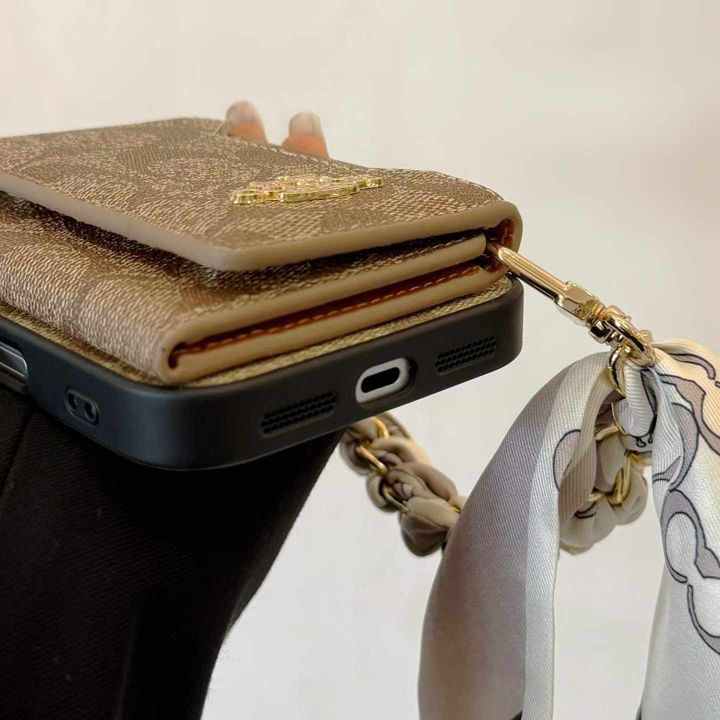 かわいいレディースキラキラコーチ風iphone18proケースブランドcoachスマホケース
