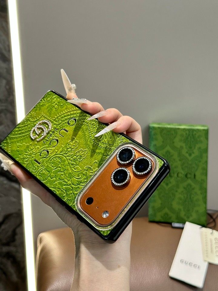 ルイヴィトン風おしゃれ芸能人衝撃吸収iphone15ケースブランドLVスマホケース