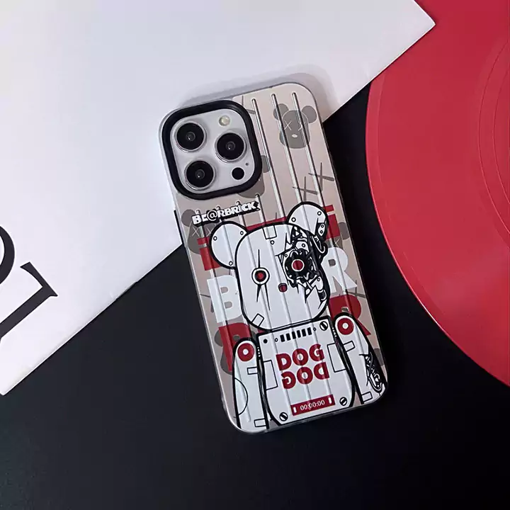 ベアブリック風かっこいいメンズ薄型iphone17ケースブランドbearbrickスマホケース