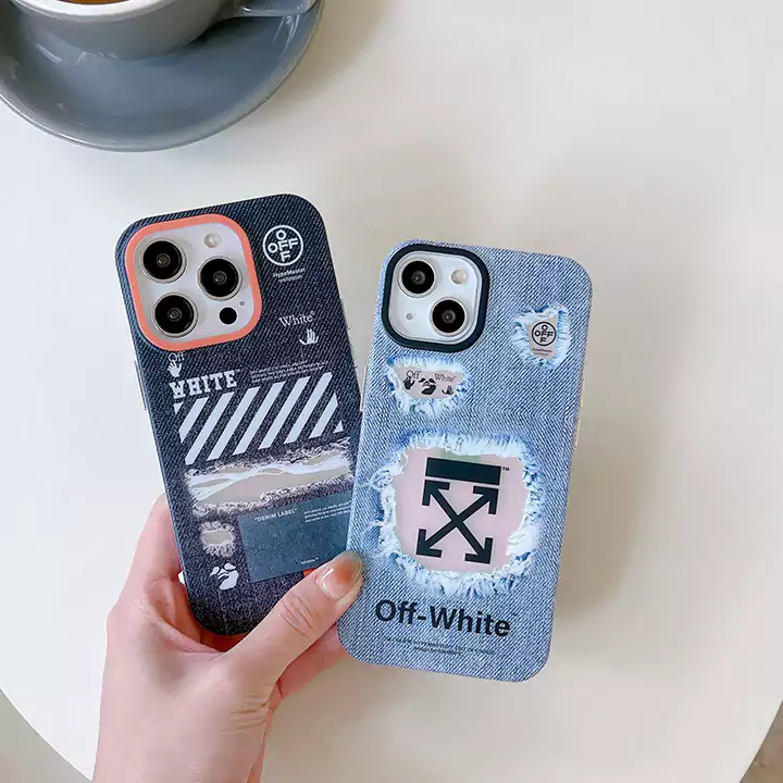 iphone15 携帯ケース オフホワイト ハイブランド スマホケース おしゃれ 芸能人 耐衝撃