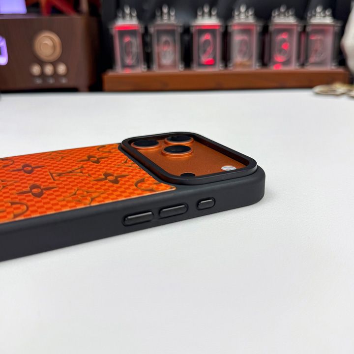 iphone16 pro max ケース Louis Vuitton風 シンプル 流行り