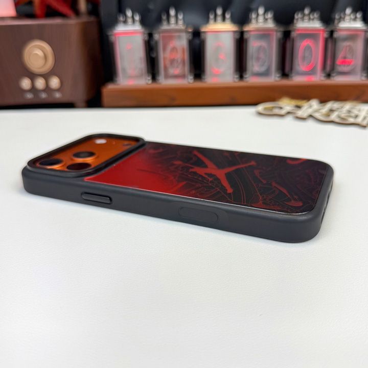 iphone17 pro ケース エアジョーダン風 おしゃれ シンプル