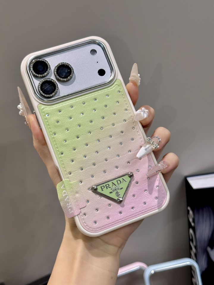 シンプル大人防塵プラダ風iphone17proケースブランドPRADAスマホケース