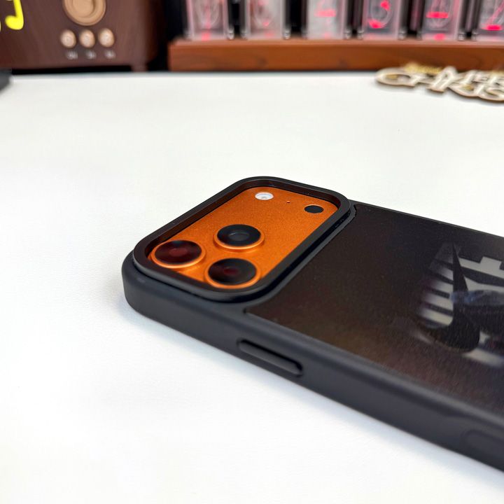iphone16e ケース ナイキ風 流行り アウトドア