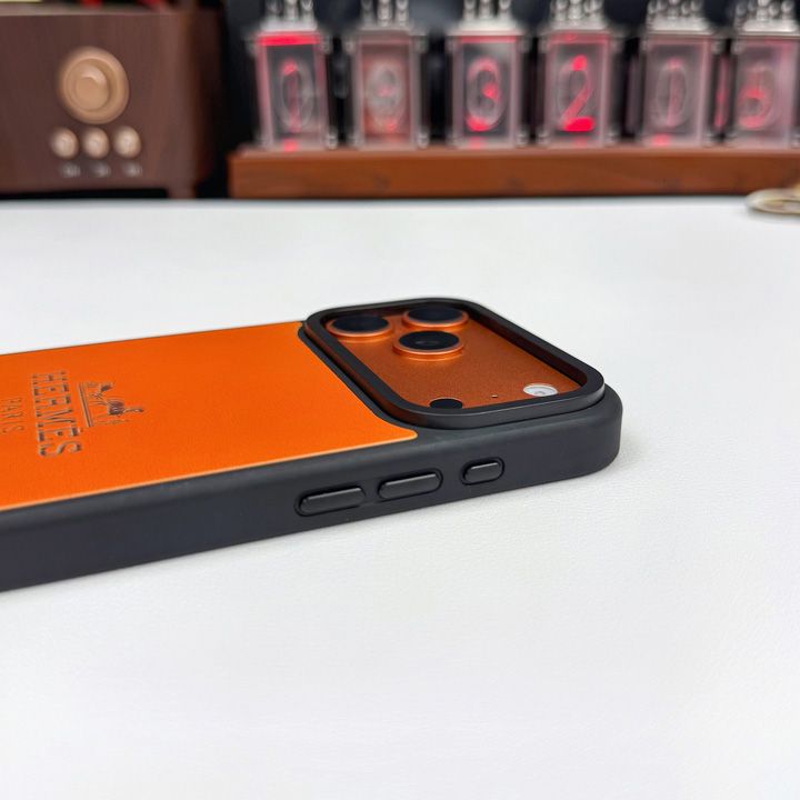 iphone17 pro ケース Hermes かわいい アウトドア