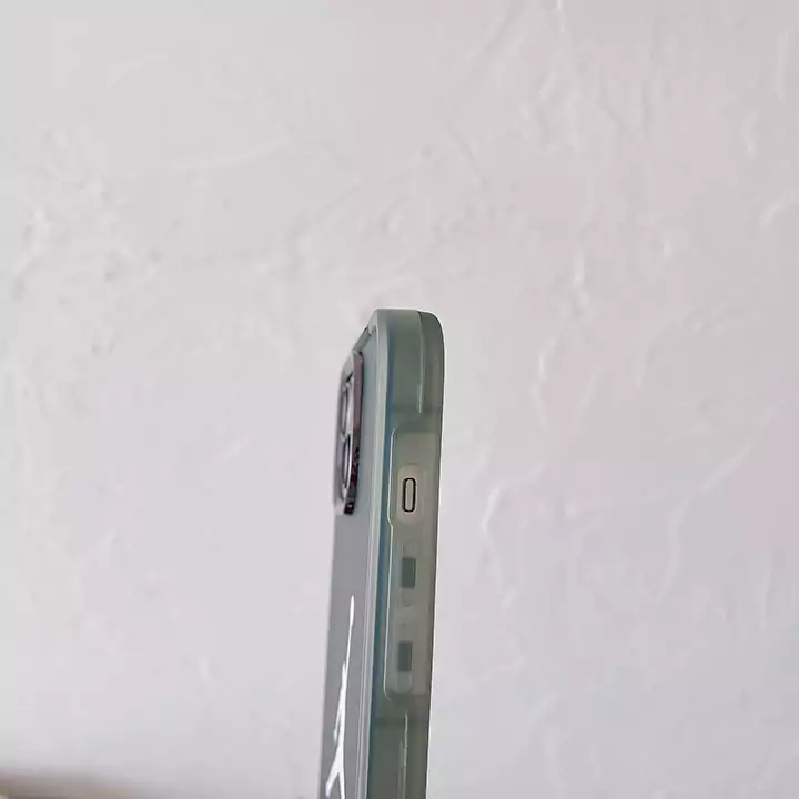 iphone17 ケース ジョーダン風 シンプル