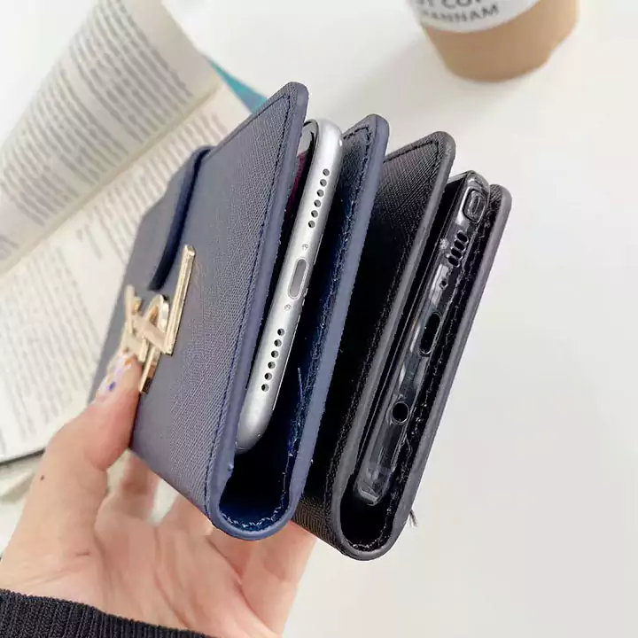 iphone15 pro max 手帳型 ケース イヴサンローラン風 おすすめ 芸能人