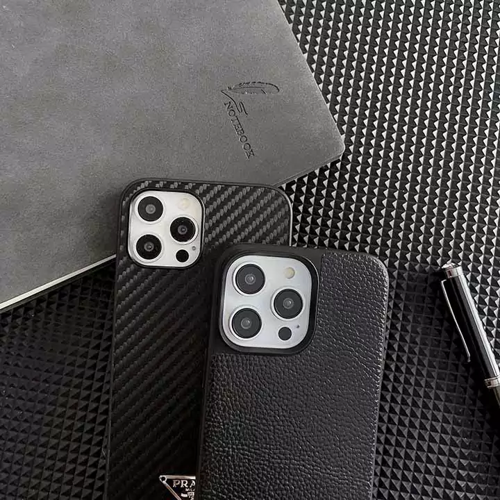 プラダおしゃれ芸能人衝撃吸収iphone15ケースブランド