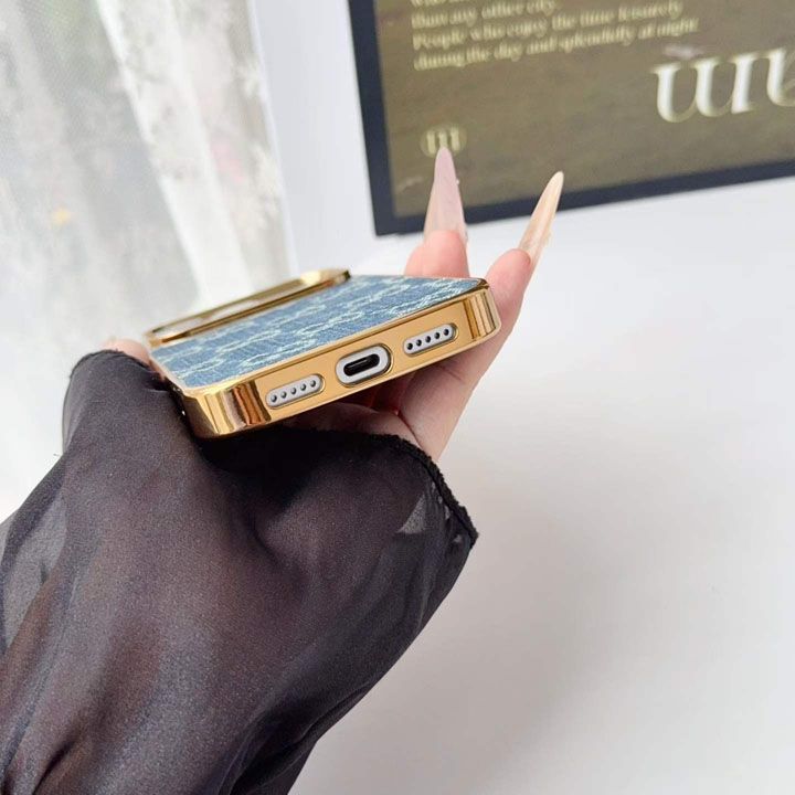 iphone17 pro 携帯 ケース Gucci風 安い おしゃれ