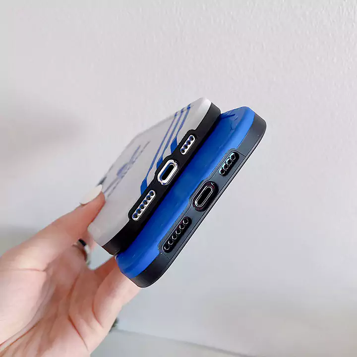 iphone17 pro ケース Adidas 風 おしゃれ