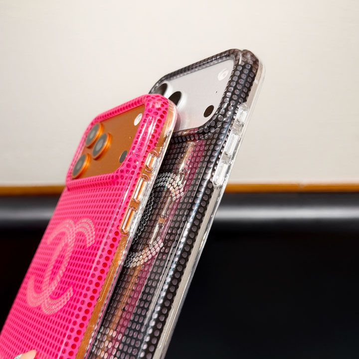 かっこいいメンズ薄型シャネルiphone17proケースブランド