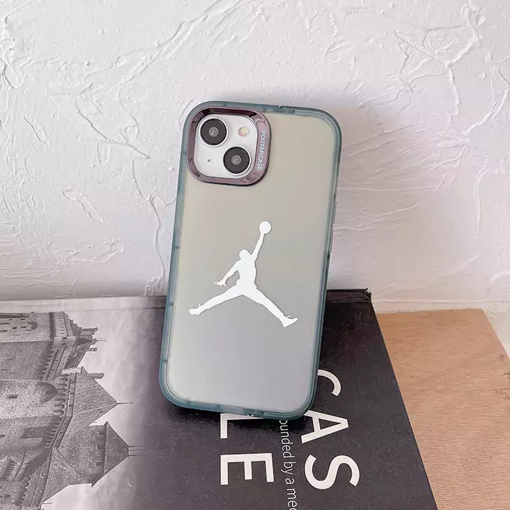 iphone15 ケース ジョーダン風 流行り