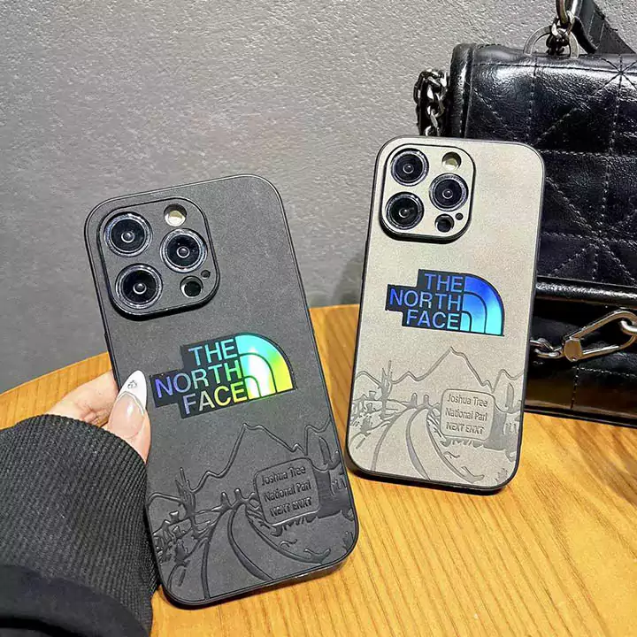 iphone13 ケース ノースフェイス風 シンプル 芸能人 売れ筋