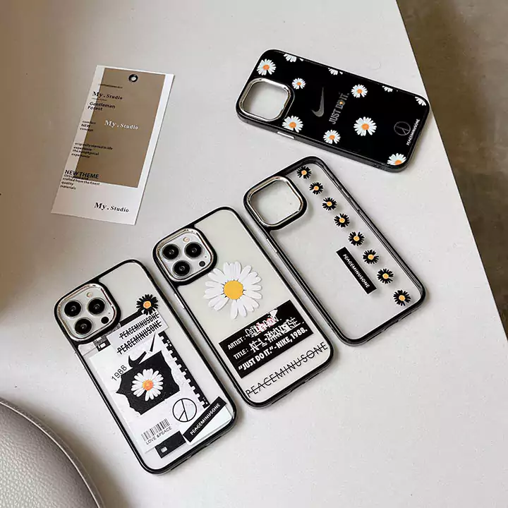 かわいいレディースキラキラナイキiphone17ケースブランド