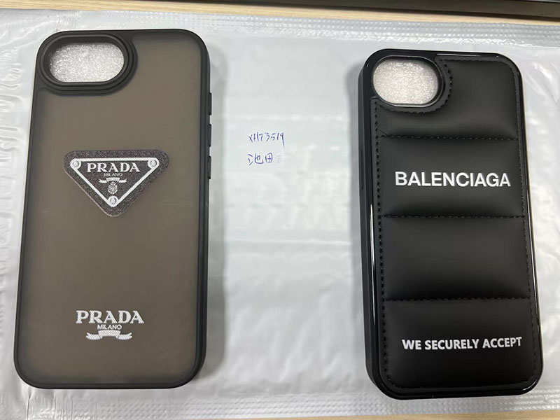 バレンシアガ風 iPhone16e ケース