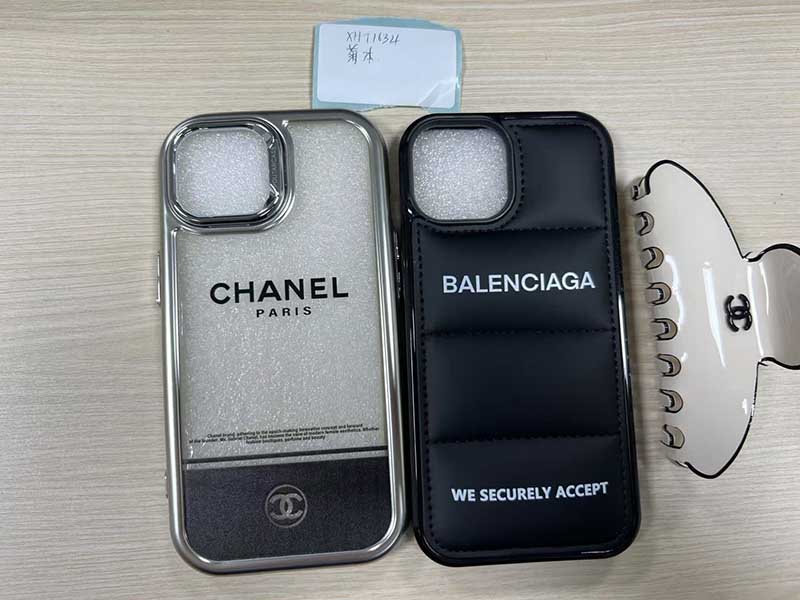 バレンシアガ、シャネル iPhone15 携帯 ケース ブランド スマホケース