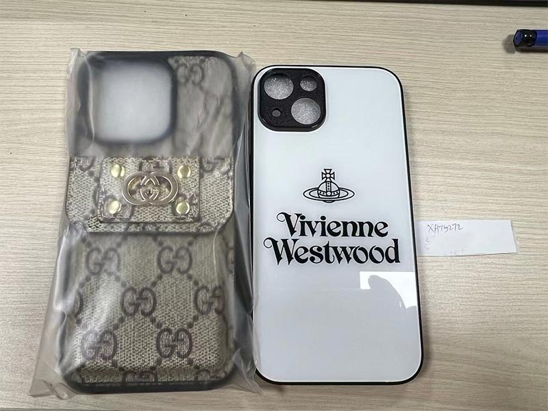 1786617262321536.jpg ヴィヴィアン iPhone16 Pro、グッチ カード 入れ ケース