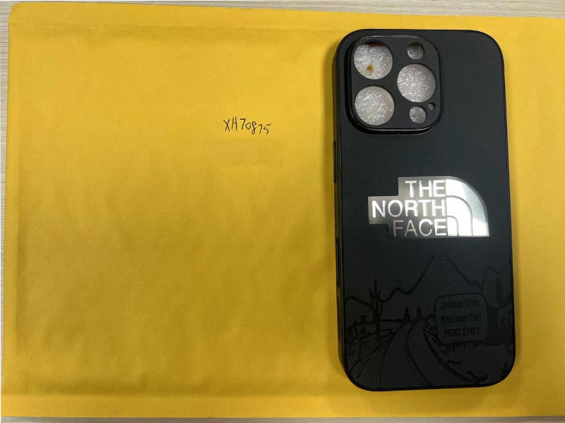 ノースフェイス風  iPhone16 Pro 携帯 ケース