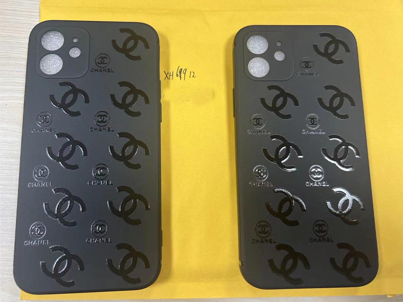 1787219420769102.jpg iPhone12 携帯 ケース シャネル風 2 種エンボスロゴ総柄ソフトケース