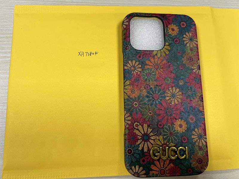 1787270933617600.jpg iPhone16 ProMax ケース グッチ風 花柄総柄デザイン
