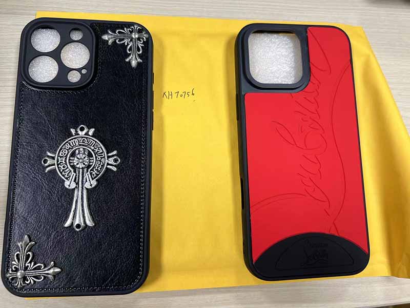 1787443907421821.jpg iPhone16 Pro Max 携帯 ケース クロムハーツ風黒 シルバーメタルクロス