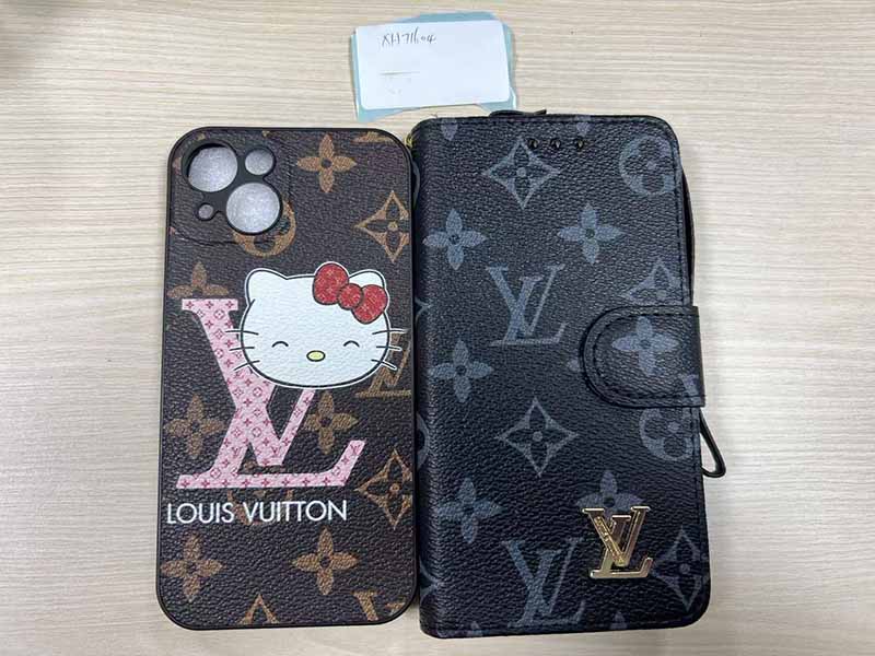 1787538346992277.jpg iPhone14 ケース LV 風ブラウン総柄ハローキティプリント