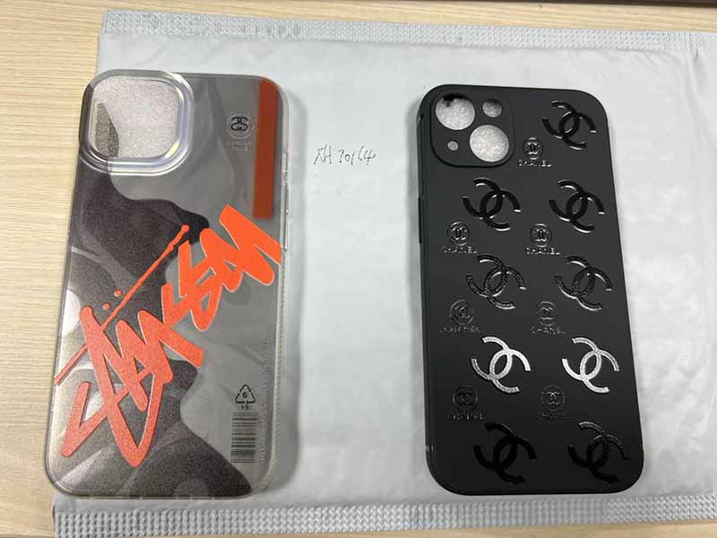 1787804076424288.jpg iPhone 13 携帯 ケース ステューシー風 クリアスモーク オレンジロゴ クールデザイン