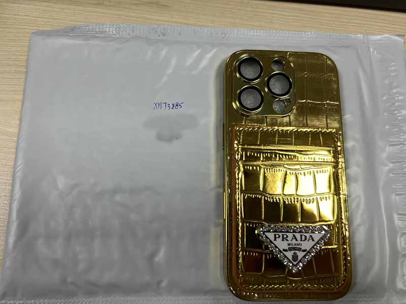 8-SC23062112-73885-iPhone16 Pro.jpg